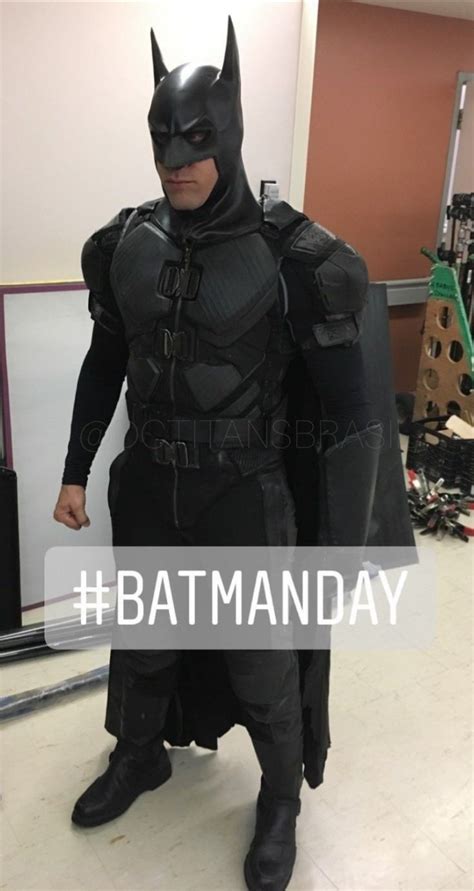 TITANS BTS Photo of Batman Suit by TytorTheBarbarian on DeviantArt