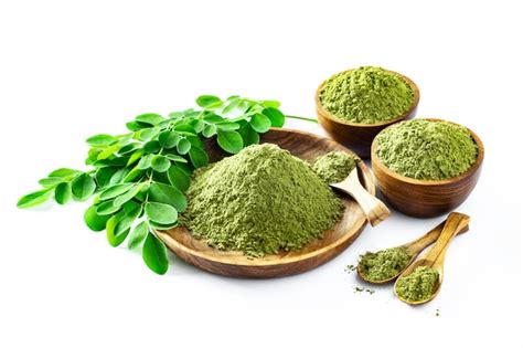 Moringa En Poudre Moringa Oleifera Dans Un Bol En Bois Avec Des