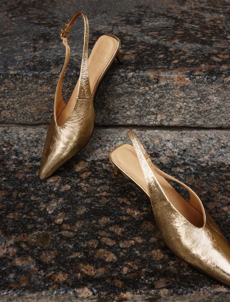 Женские туфли из натуральной кожи с металлизированным покрытием ...