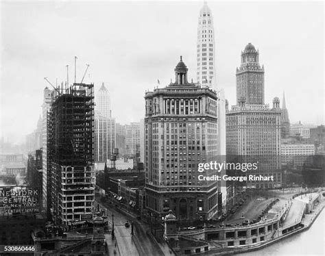 The Chicago Tribune Building Photos And Premium High Res Pictures