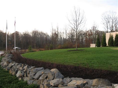 Lincoln Statue Plaza Landscaping Completed for Dedication | Gettysburg ...