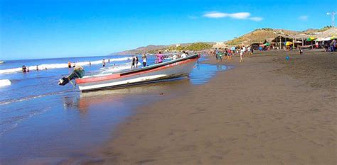 Playa El Majahual El Salvador. Fantastic tropical beach.