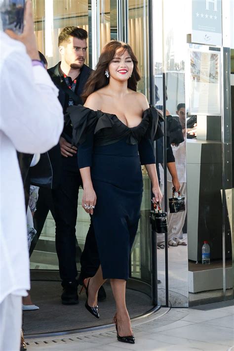 Selena Gomez Big Breasts Cannes Hot Celebs Home