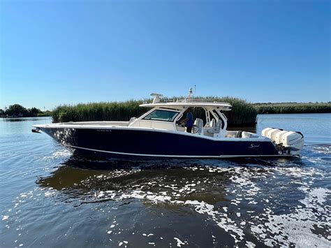 2019 Scout 420 Lxf Center Console For Sale Yachtworld