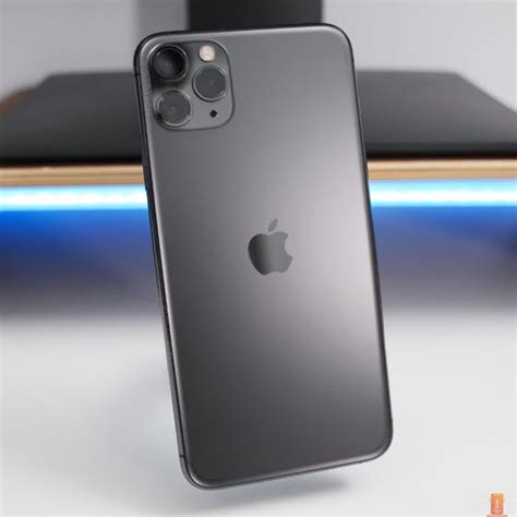 بررسی گوشی آیفون 11 پرومکس Iphone 11 Pro Max ️ قیمت اینفوفون