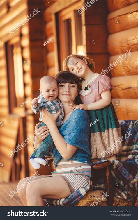 Photo Attractive Brunette Woman Two Little库存照片 Shutterstock