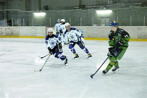 Rc Pajulahti Puolustaa Kaukalopallon Suomen Mestaruutta Lahesta