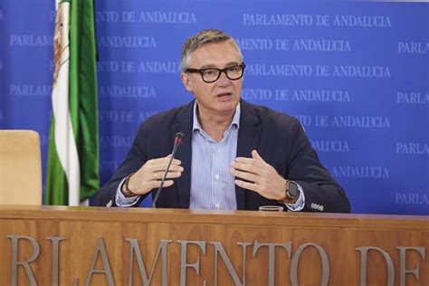 Vox Critica Que Andaluc A Supere El Medio Mill N De Funcionarios