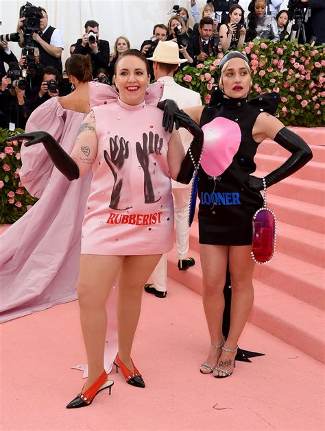 De La Extravagancia Al Ridículo Así Fue La Alfombra Rosa De La Met Gala 2019 Actualidad 1040am