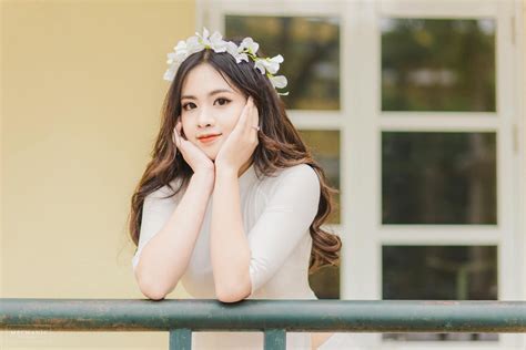 Tru Tim V I D N Hot Girl I M I C A Tr Ng B O V A Xinh V A Gi I H A H N So N Ng I N Ch