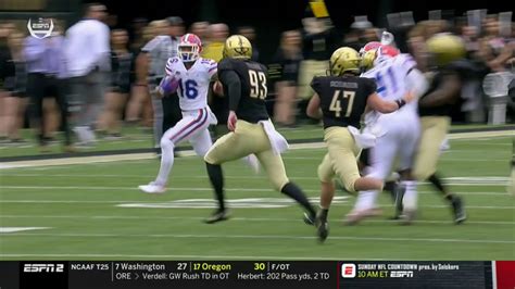 Huge Hit At Florida Gators Vs Vanderbilt Highlights Leads To Ejection Of 41 Youtube