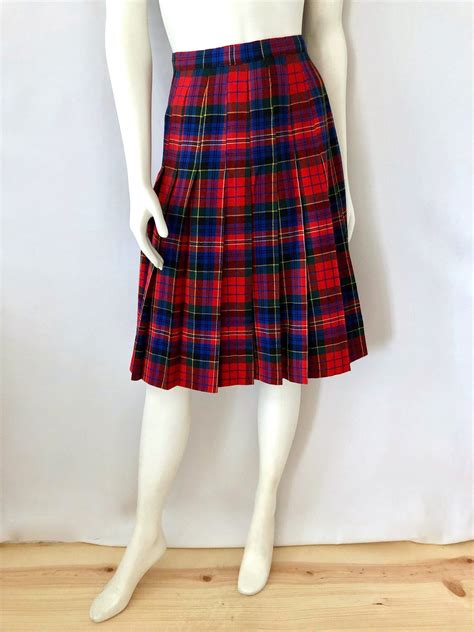 Vintage Womens 60s70s Red Tartan Plaid Pleated Skirt S By