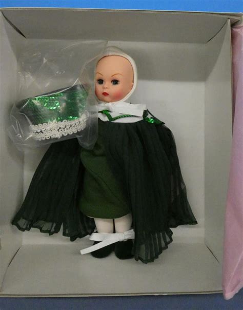 Madame Alexander 8 Emerald City Guard Nice Twice Dollshop