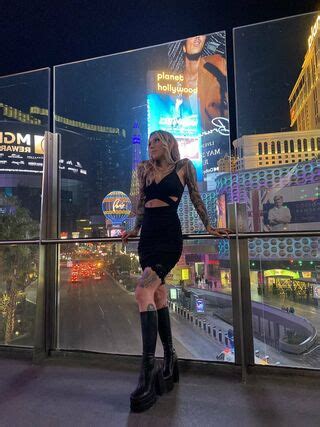 Pterodactylsftw Twowheelsandaponytail Nude OnlyFans NudoStar TV