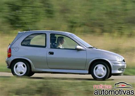 Chevrolet Corsa GSi 1994 1996 O esportivo de curta duração que hoje