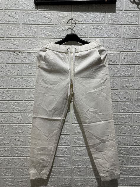 CELANA JOGGER UNIQLO D24 On Carousell