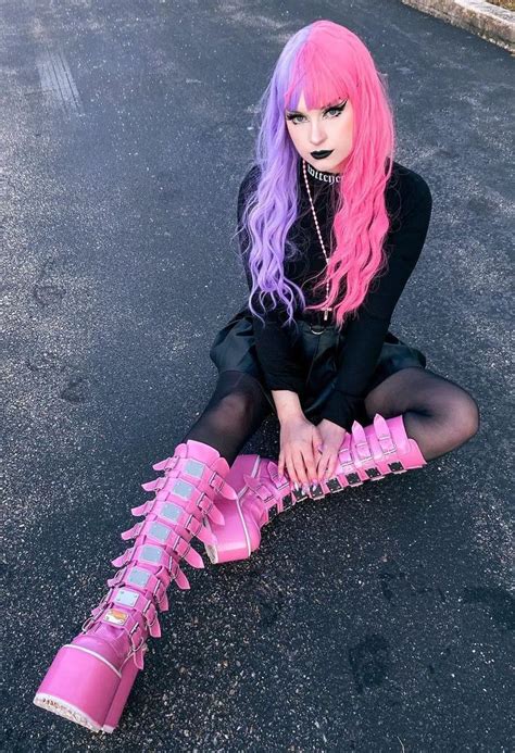 What Is The Pastel Goth Aesthetic Style Pastel Goth Outfits Pastel