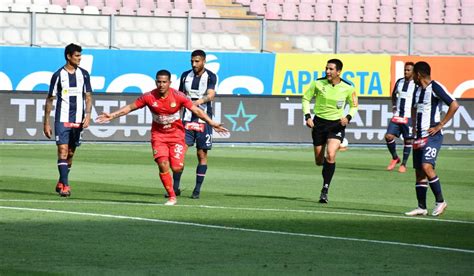 Alianza Lima Perdió 2 0 Ante Sport Huancayo Y Descendió A La Segunda