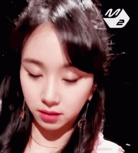 Twice Kpop GIF - Twice Kpop Cute - Discover & Share GIFs