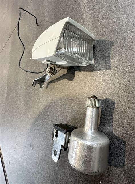 LAMPA Lampka DYNAMO Przód PRL Retro ROMET Predom Bochnia Licytacja