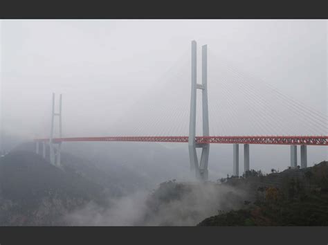 Photos Vertigineux Le Plus Haut Pont Du Monde En Chine