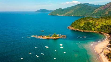 Encantos da Ilha Conheça as melhores praias de Ilhabela Encontre