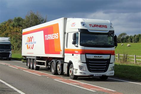 Turners Newmarket AY71 UCM DAF XF At Birdlip DAF FTG450X Flickr