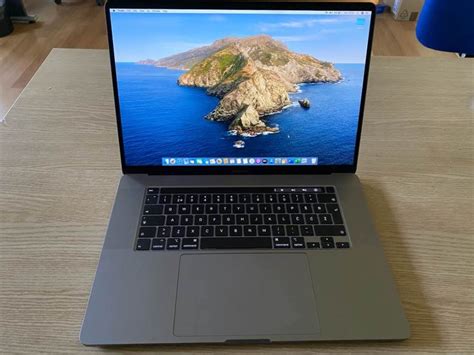 MacBook Pro 16 i9
