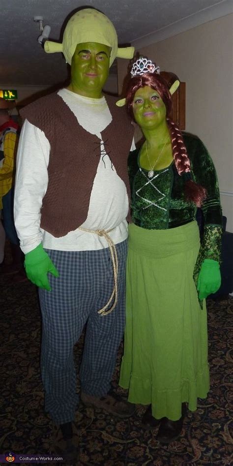 Diy Shrek And Princess Fiona Couples Costume Fiona Costume Princess