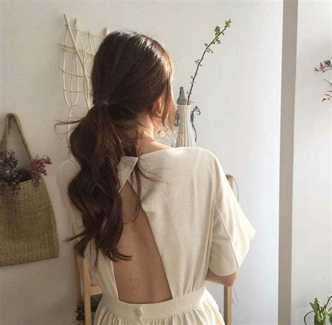 Hair Inspo Hair Inspiration Brunette Girl Grunge Hair Aesthetic Girl Beige Aesthetic