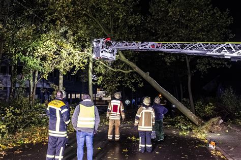 Sturm Ignatz Bilder zeigen Schäden im Saarland