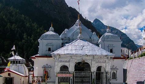 Gangotri Dham Gangotri Temple Route Best Time To Visit Ghughuti