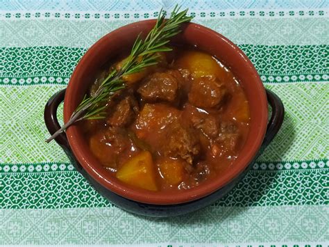 Gulash Ricetta Per La Preparazione Del Gulash All Ungherese