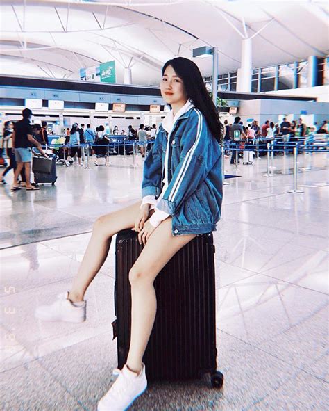 Hot girl hot boy Ly Kute đưa con trai dạo chơi Sài thành 2sao