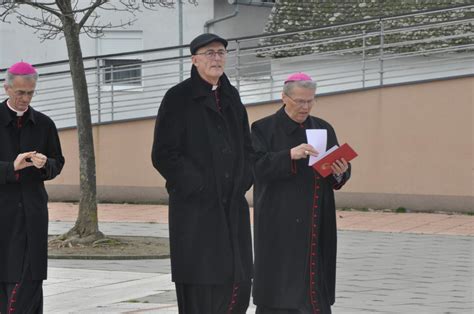 Apostolski Nuncij Mons Giorgio Lingua U Aljma U