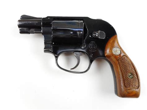 SMITH & WESSON , MODEL: 38 AIRWEIGHT , CALIBER: 38 SPL