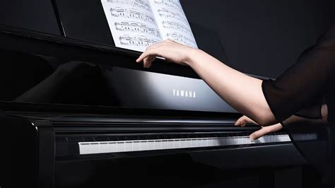 Yamaha CLP 800 Serie Clavinova Digitalpianos