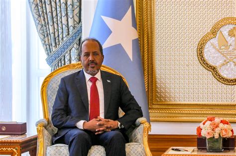 Madaxweyne Xasan Sheekh Oo Kulan La Qaatay Amiirka Dalka Qatar Villa