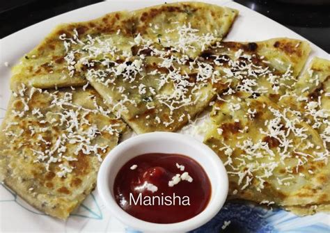 Paneer Stuffed Paratha Recipe by Manisha Malvi Angaitkar - Cookpad