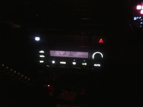 Диодная панель — Nissan Bluebird (U14), 2 л, 2001 года | электроника ...