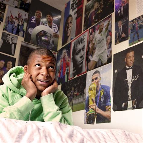 Mbappé Swaps Ronaldo Posters For Kylian Mbappe Posters