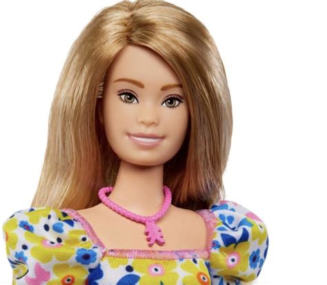 La toute première poupée Barbie avec le syndrome de Down,une ...