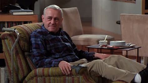 'Frasier' dad John Mahoney dies at 77