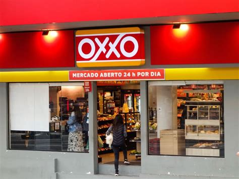 El éxito de OXXO gracias a su red logística robusta 