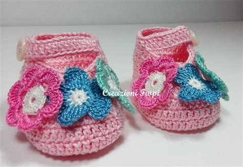 Crochet Baby Spring Flowers /Booties / Slippers/ by CreazioniFiopi