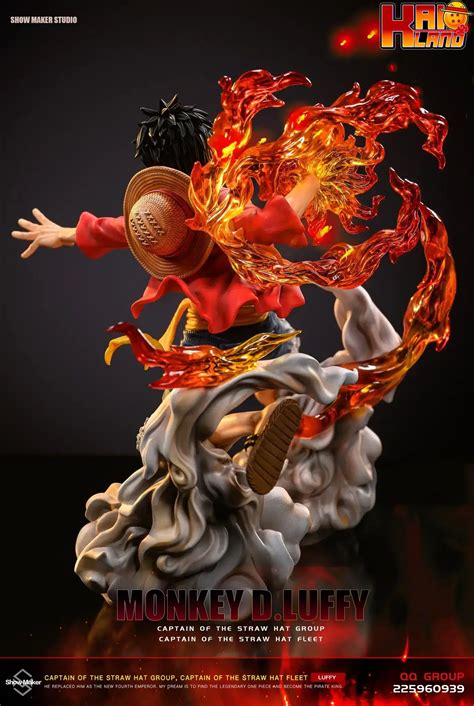 Luffy Halcón Rojo