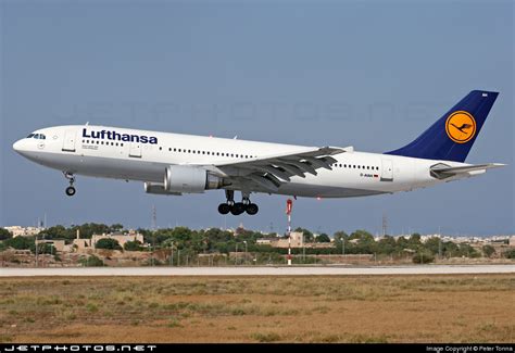 D Aiah Airbus A B Lufthansa Peter Tonna Jetphotos