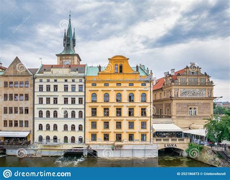 View from Charle S Bridge with Bedrich Smetana Museum and Klub Lavka ...