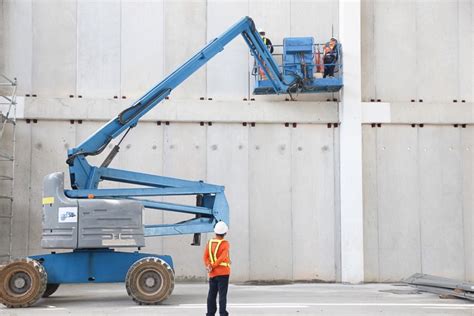 Qué es una Plataforma Elevadora Conoce Tipos y Ventajas