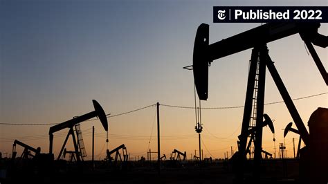 Exxon and Chevron Rack Up Giant Profits - The New York Times